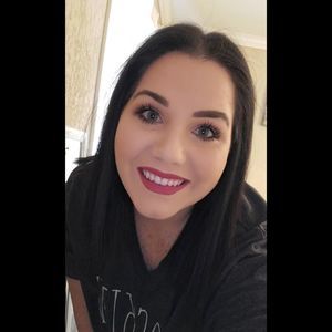 Meet your Posher, Maddi